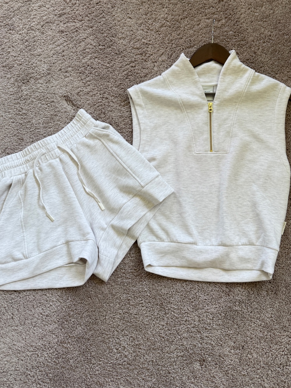 NWOT Varley MATCHING SET half zip and high rise shorts marl grey doublesoft